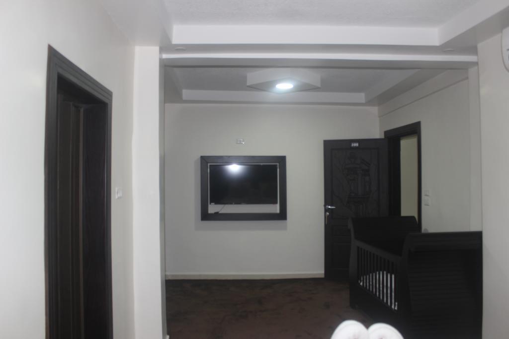 Peace Way Hotel Petra Exterior photo