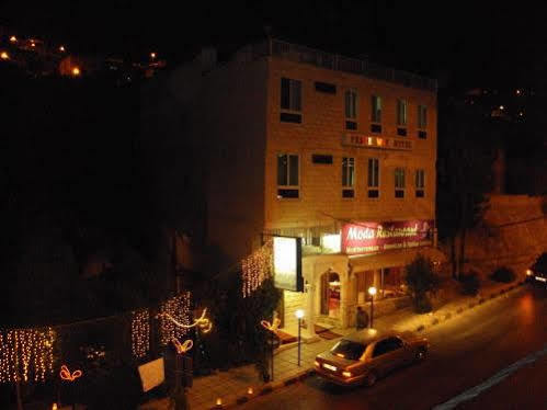 Peace Way Hotel Petra Exterior photo